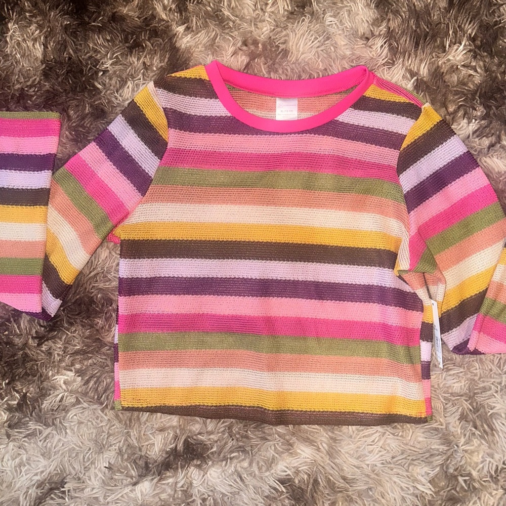 NWT Women’s 90’s style Bell sleeve Crochet Top Y2K